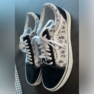 vans